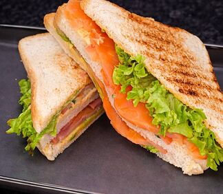 Сэндвич с семгой