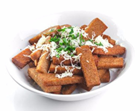 Гренки с чесночным соусом