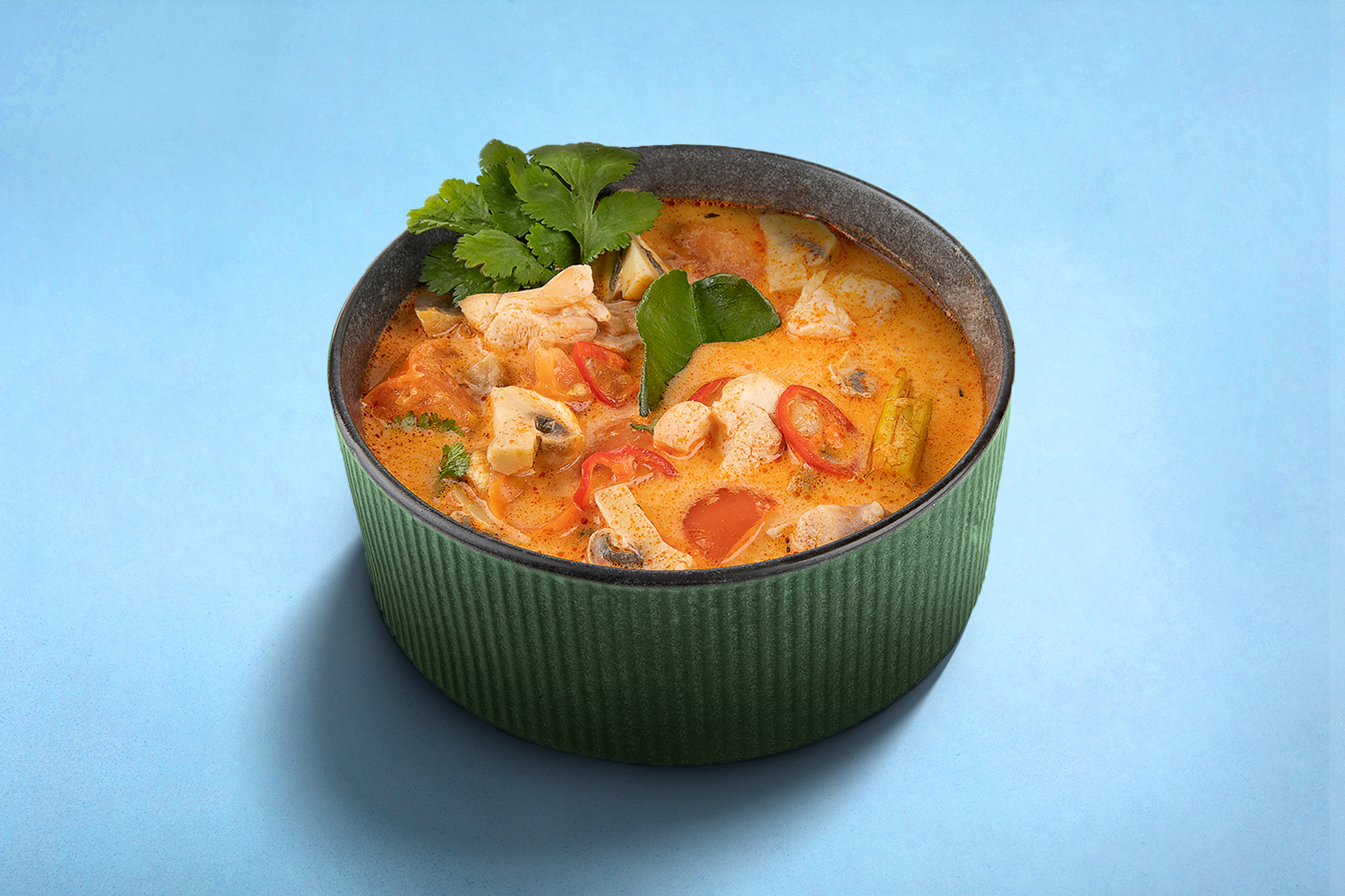 Том ям с курицей