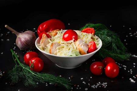 Салат «Цезарь» с курицей