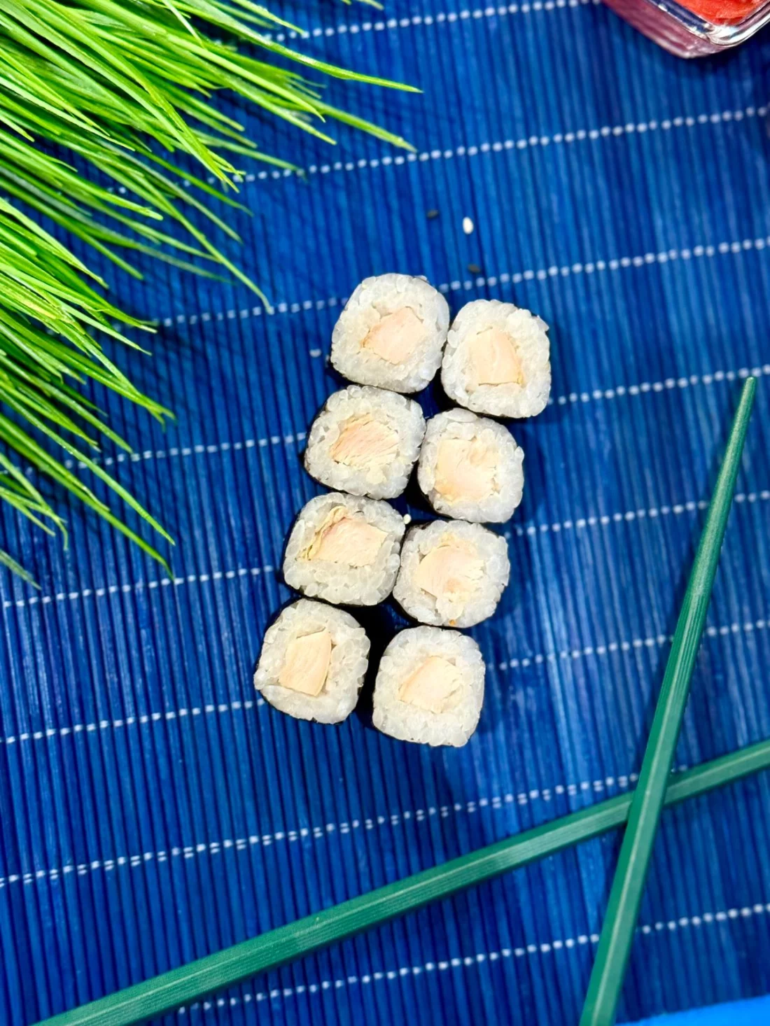 Ролл с курицей