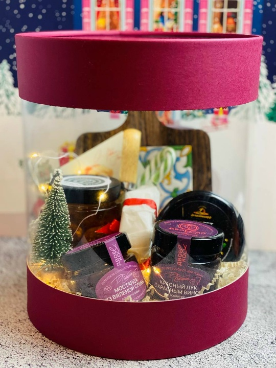 Новогодний подарок "К новогоднему столу"