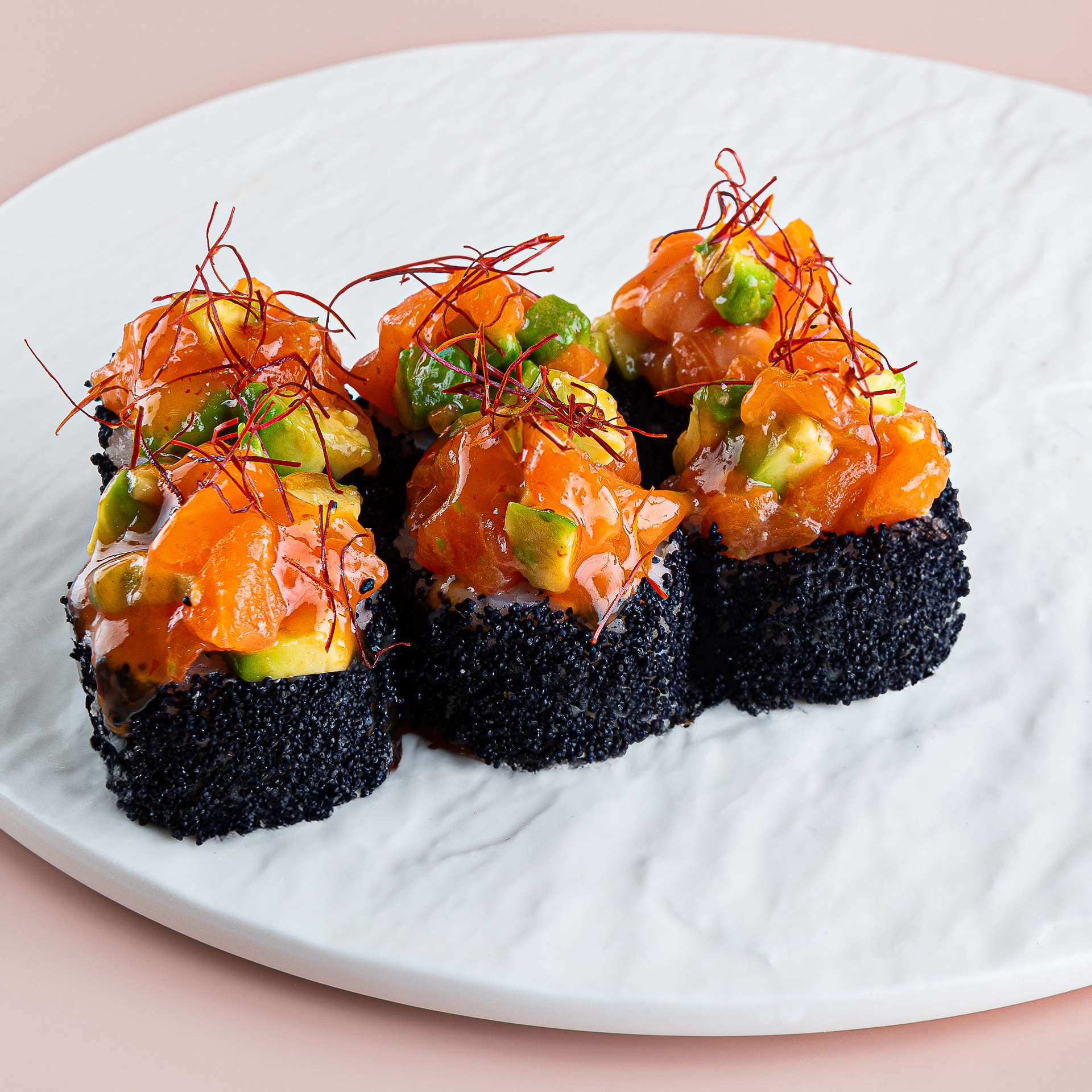 Ролл Тартар из лосося