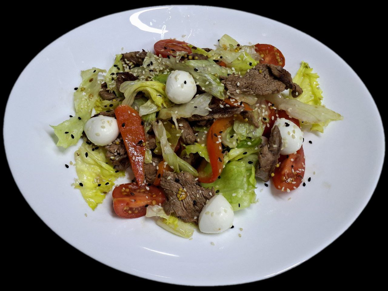 Салат Фирменный с говядиной