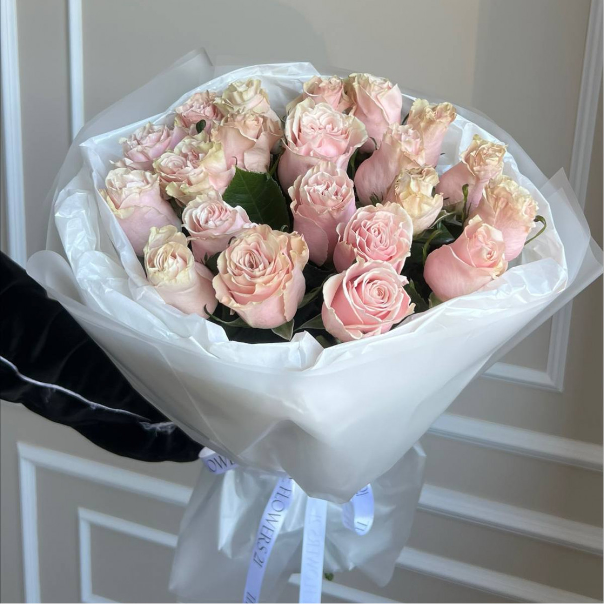 Моно букет из 21 розы (предзаказ)