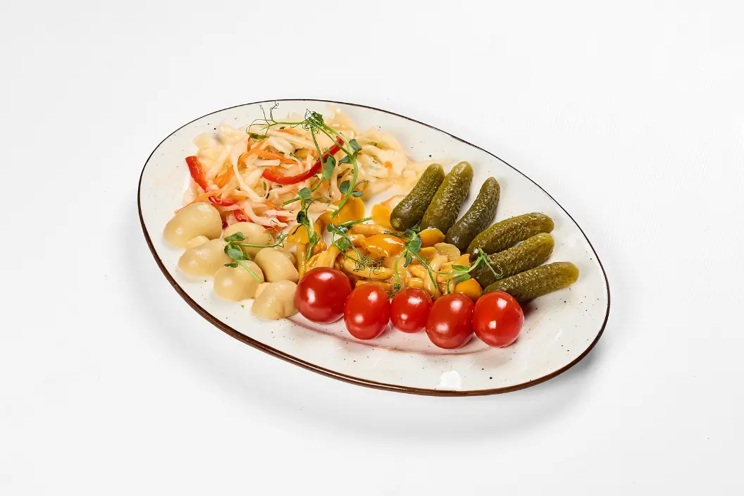 Ассорти из маринадов