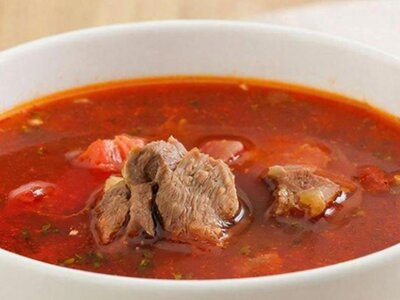 Борщ с говядной