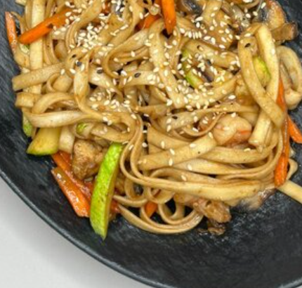 Вок с морепродуктами