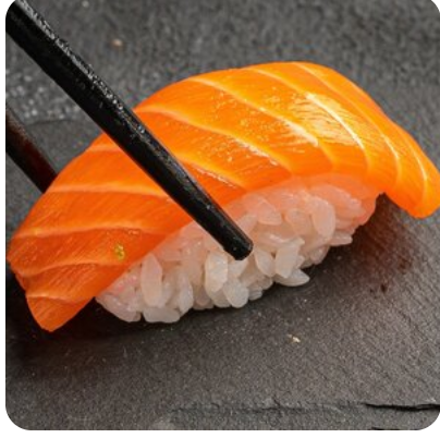 Суши лосось