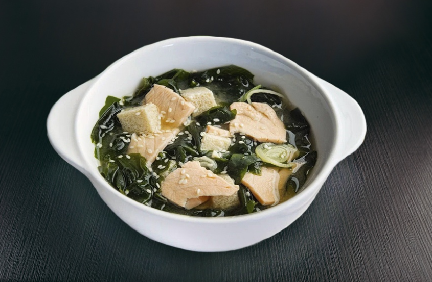 Мисо суп с лососем