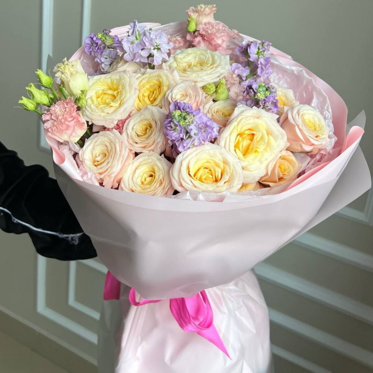 Авторский букет (предзаказ) 251