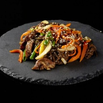 Гречневая лапша с овощами