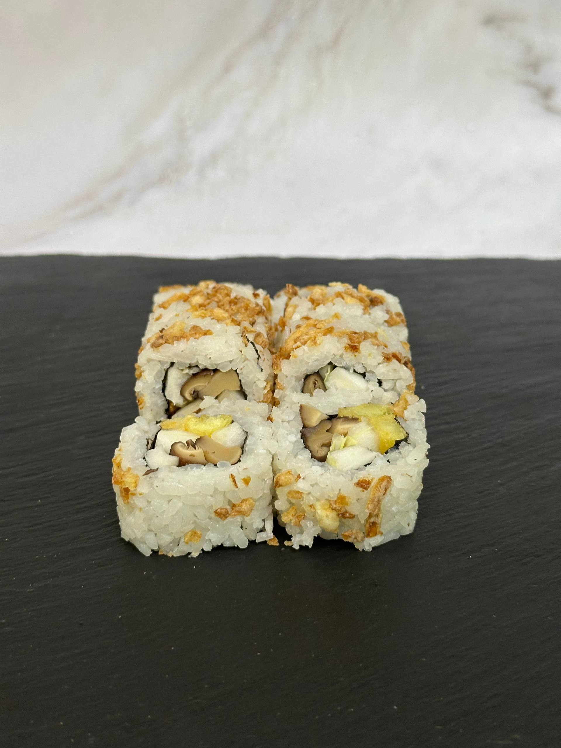 Ролл грибной