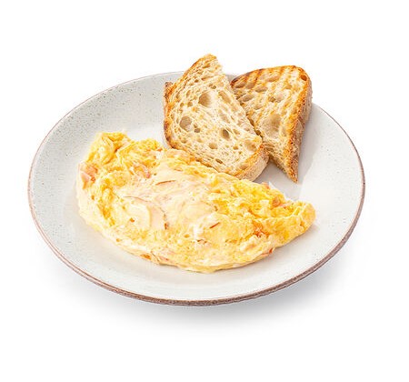 Омлет с сыром, томатами, ветчиной и беко