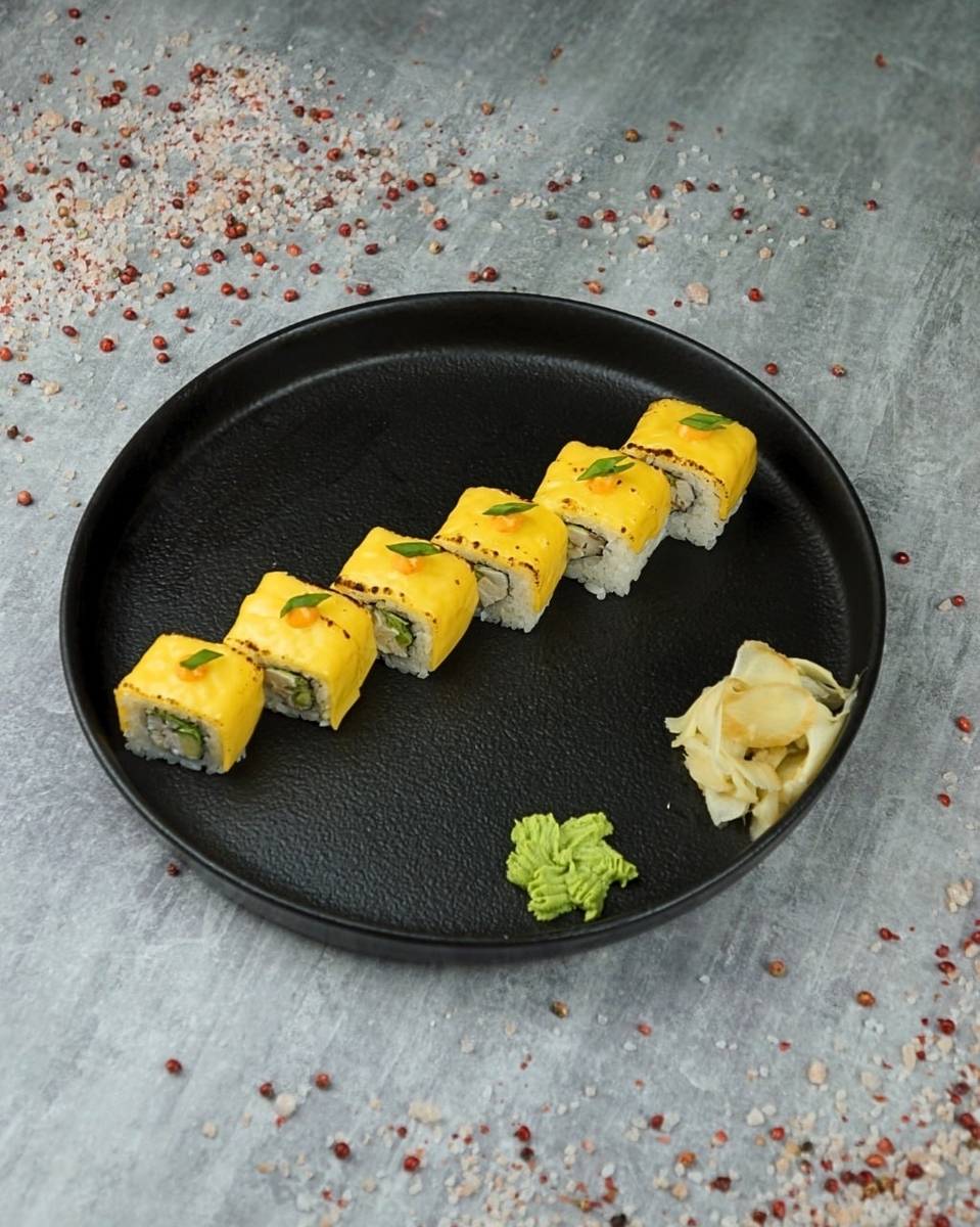 *Ролл с копченой курицей