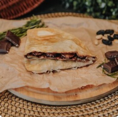 Чебурек с бананом и Нутеллой