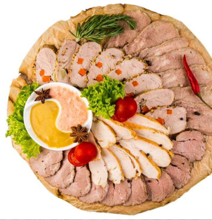 Мясная  тарелка  