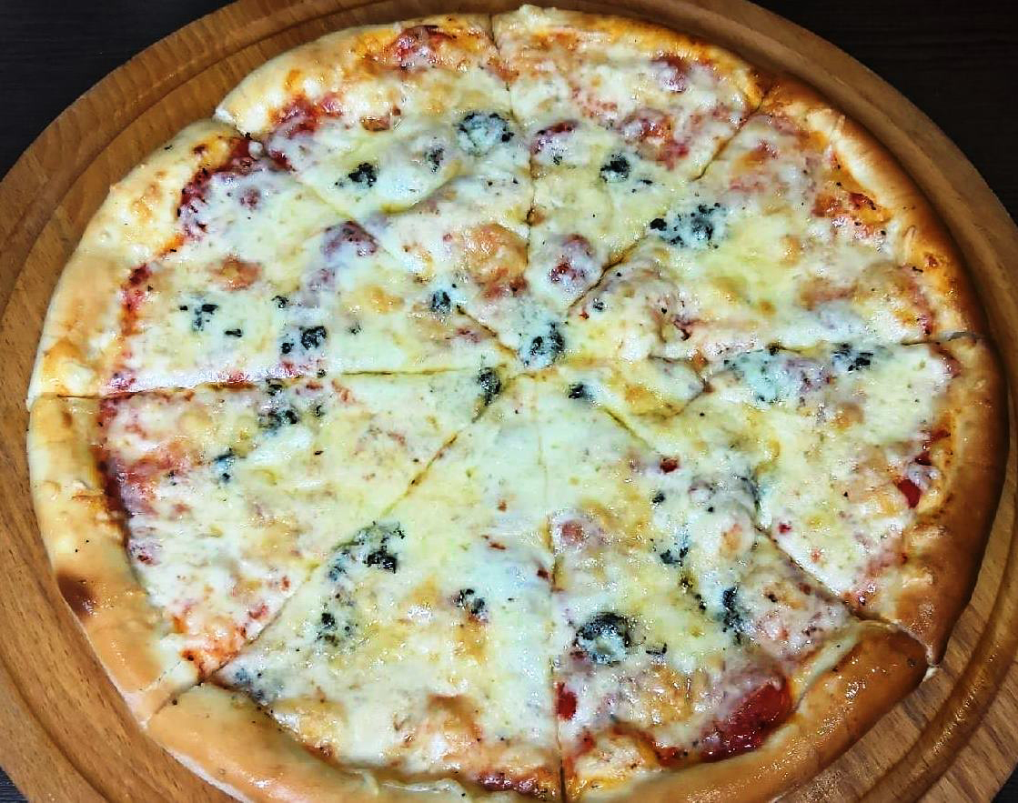 Пицца «4 сыра» 40 см