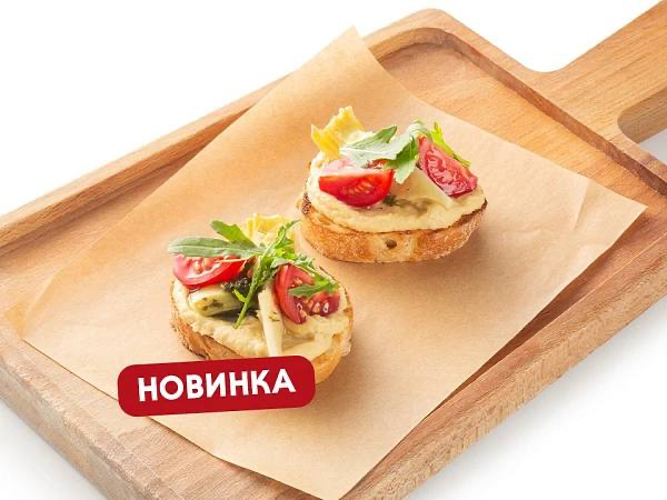 ТАПАС С ХУМУСОМ, АРТИШОКАМИ И ЧЕРРИ