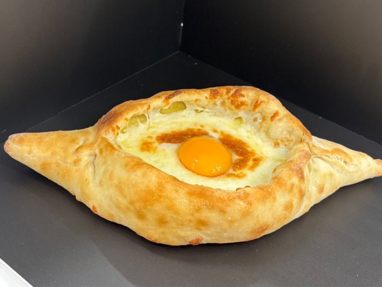 Хачапури с яйцом