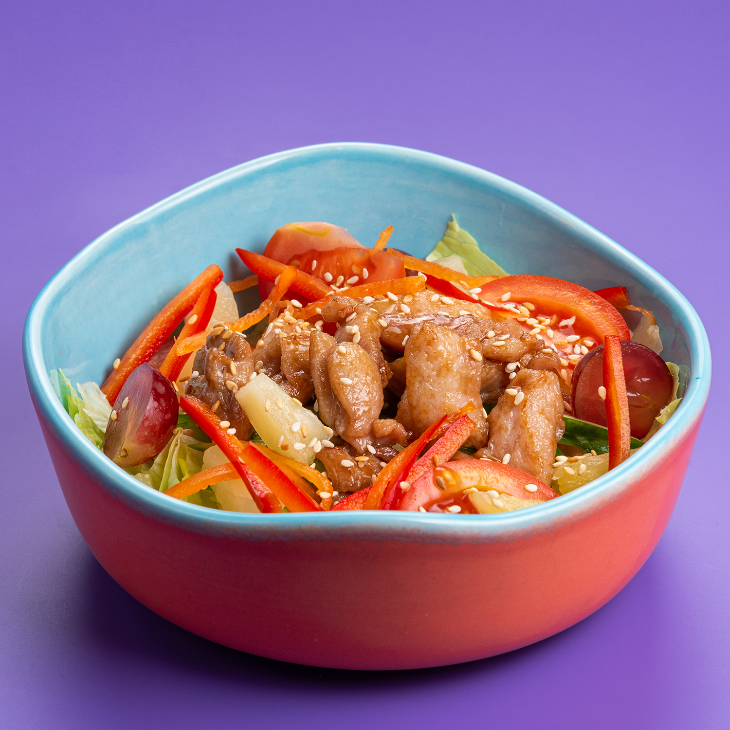 Азиатский салат с курицей терияки