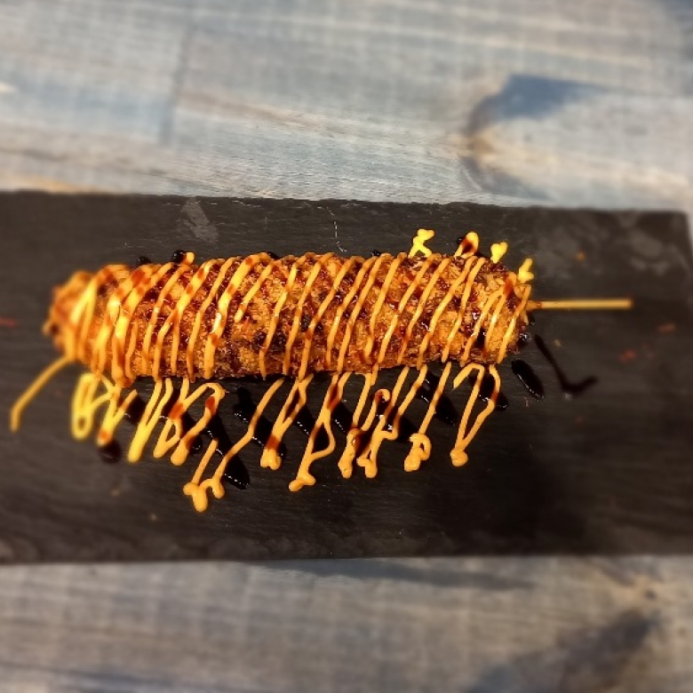 Корн-дог в луке фри