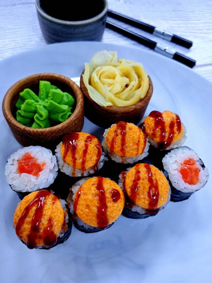 Запеченные маки с лососем