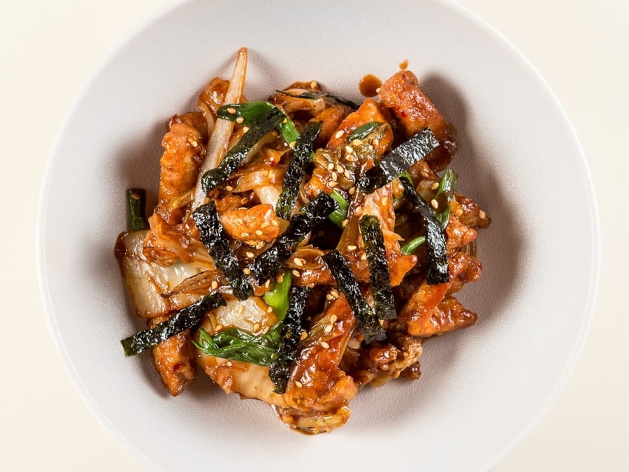 Свинина с кимчи и тофу