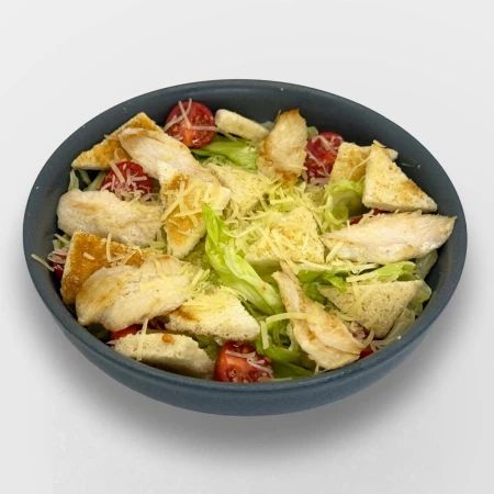 Цезарь с цыплёнком