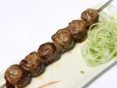 Рулет из говядины с курдюком