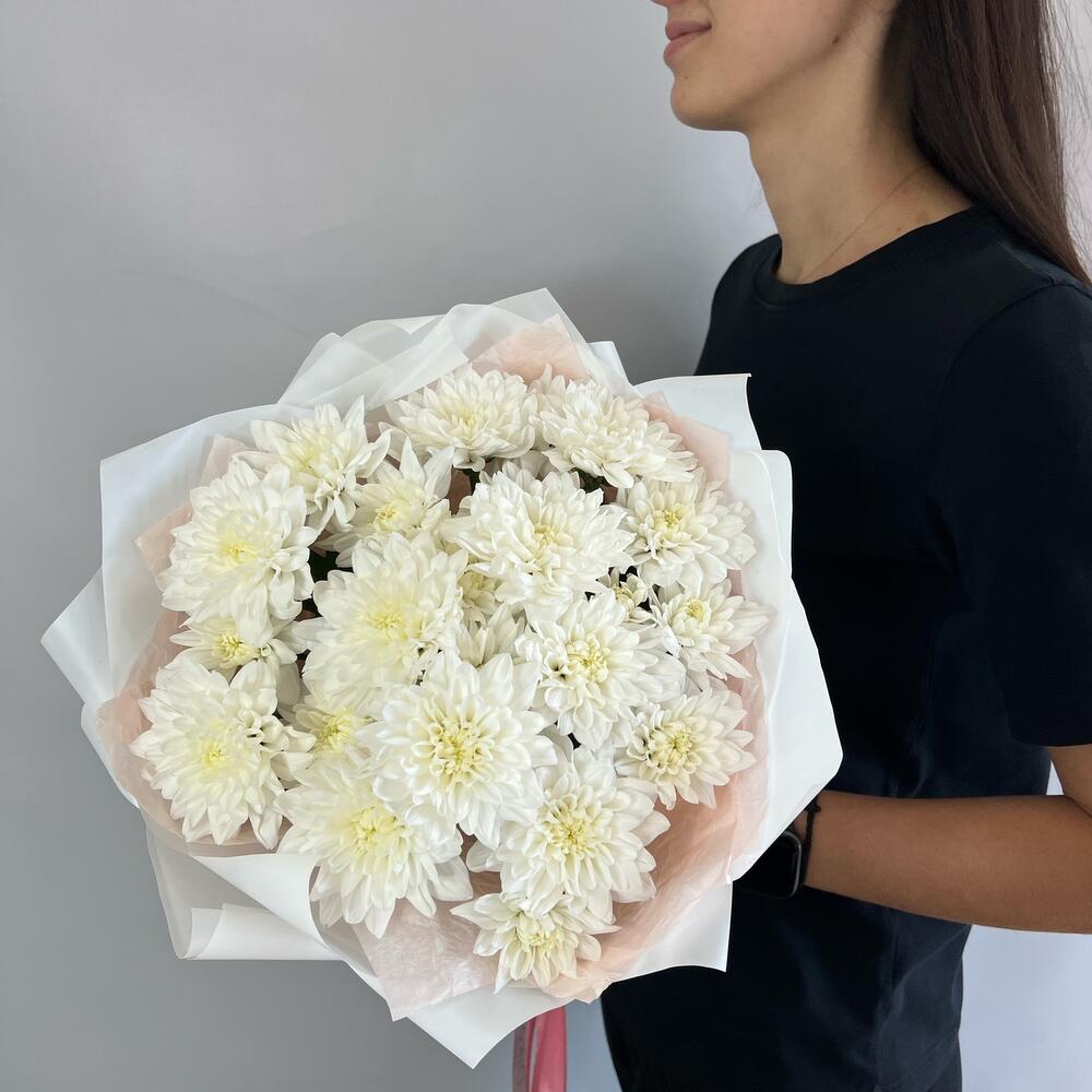 Букет из 3 хризантем