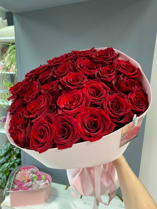 Букет из 25 красных премиум класса