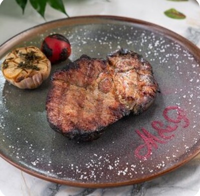 Cвинoй стейк Черный кабан