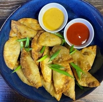 Пельмени гедза с креветками жареные