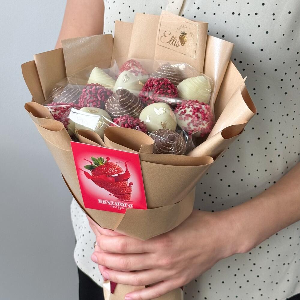 Букет из клубники "Крафт"