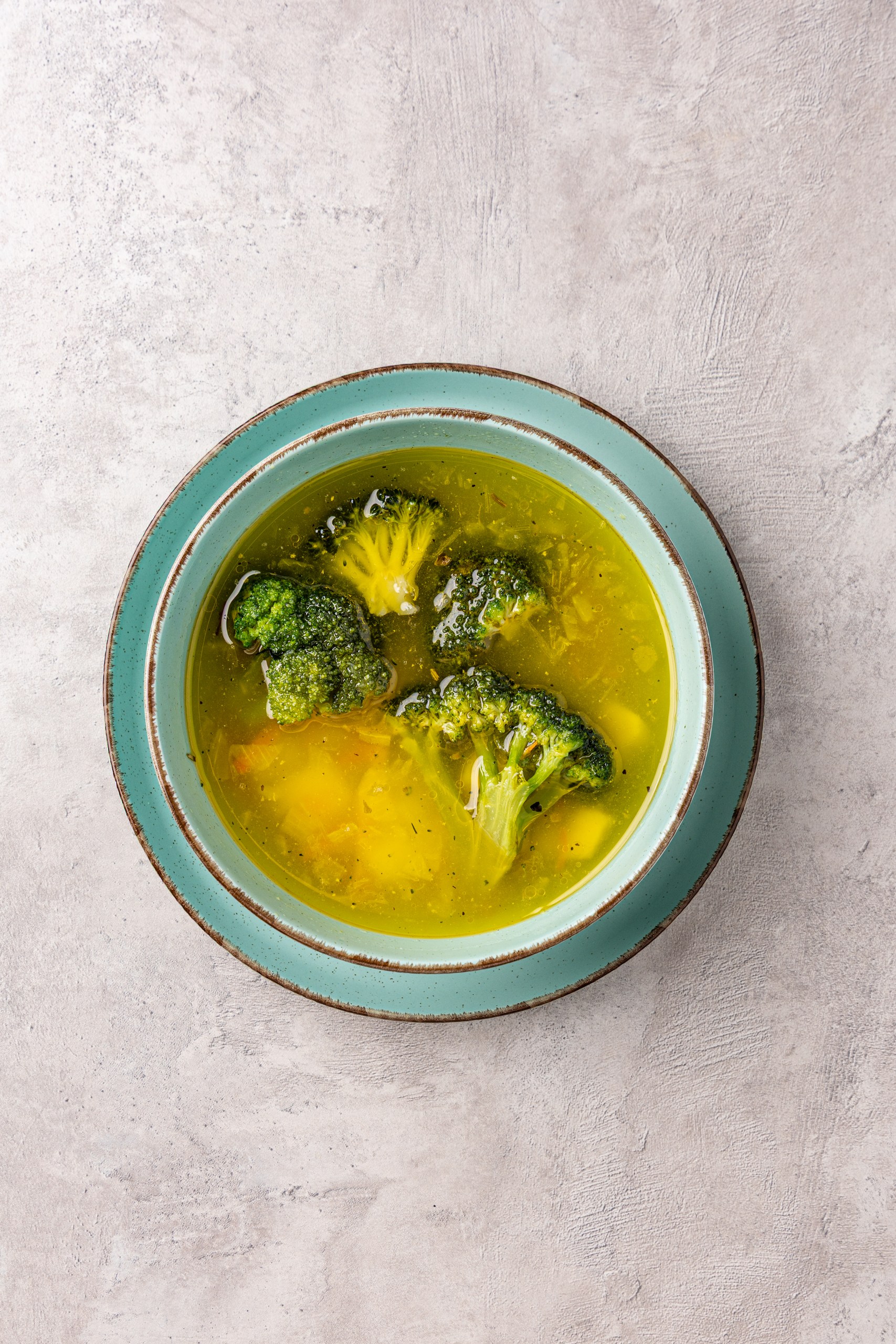 Суп куриный с брокколи 