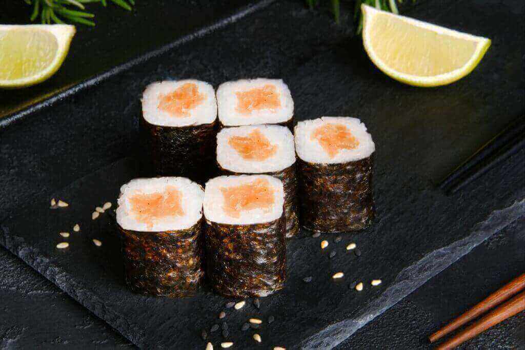 Сяке маки