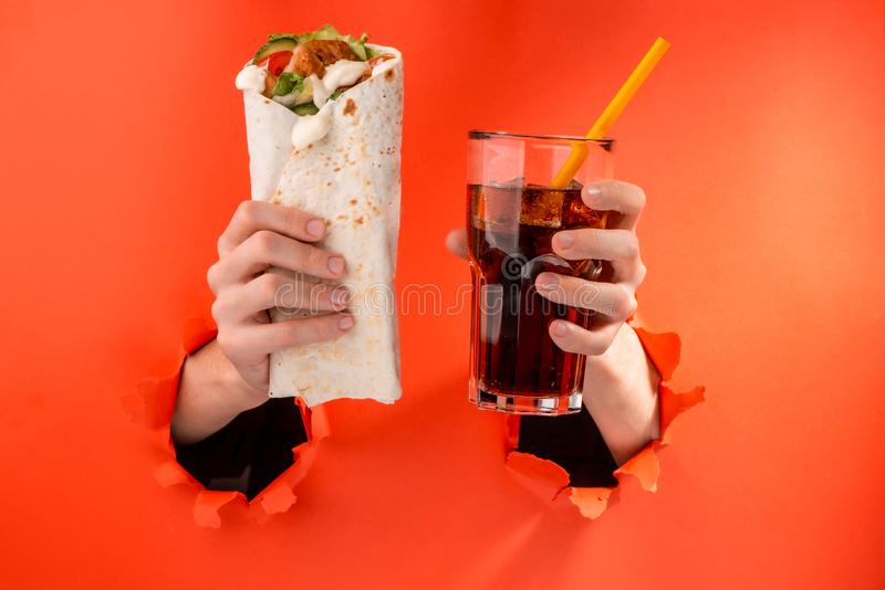 Шаурма мин.кур+сыр+МОРС 1л -15% скидка