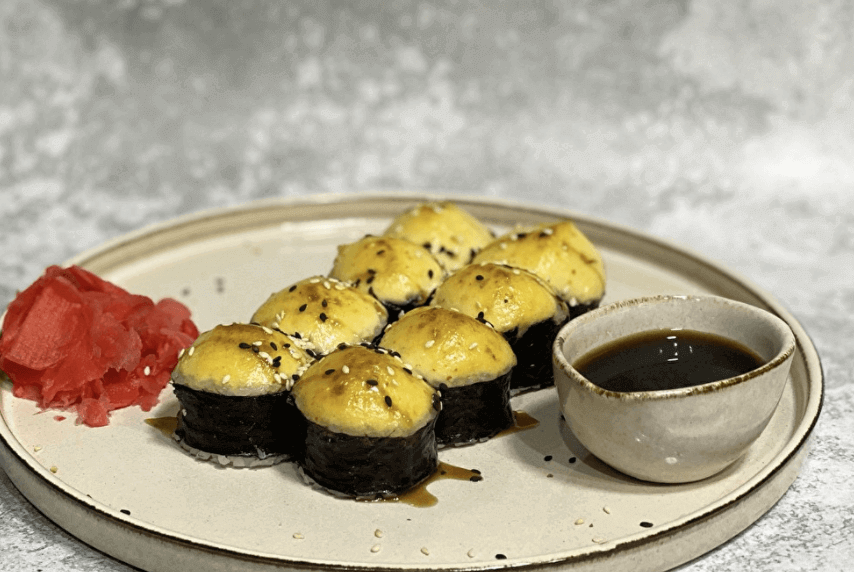 Ролл запеченный с курицей