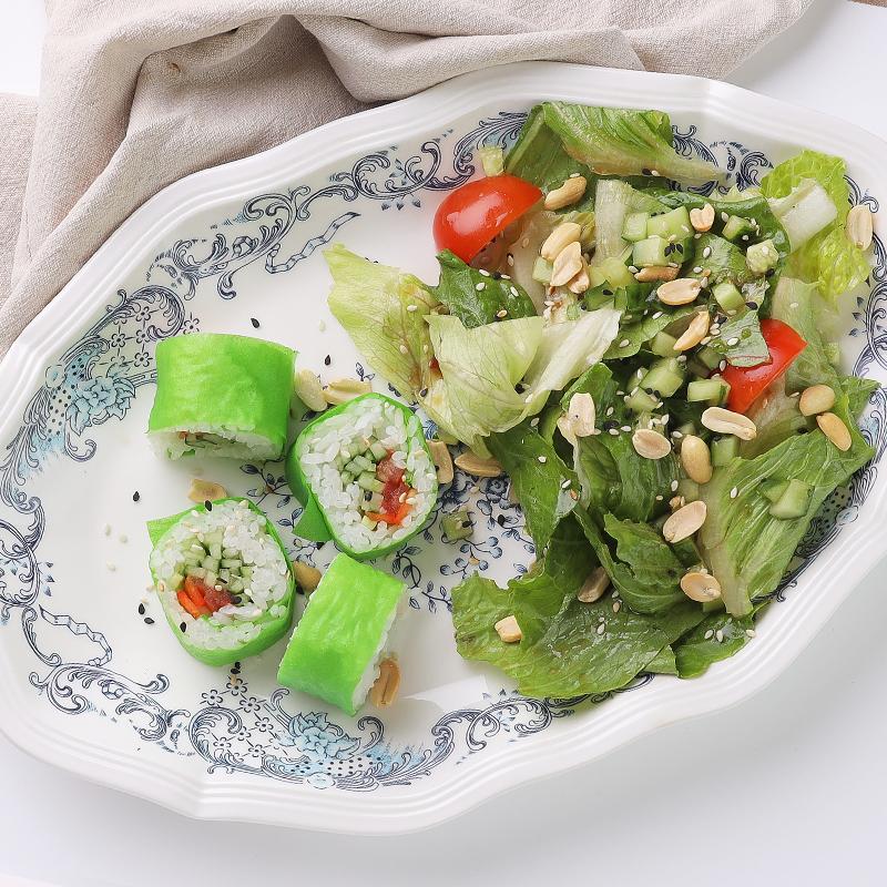 Постный шеф-салат с роллами