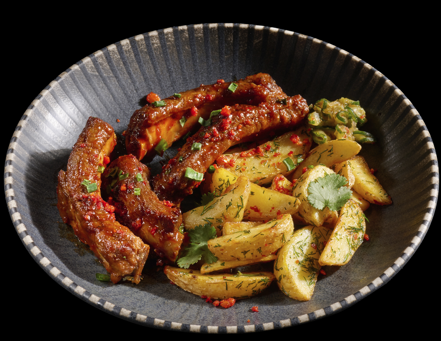 Свиные ребра с хрустящим картофелем