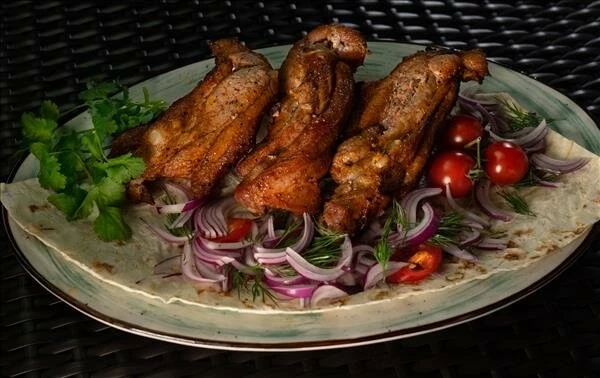 Шашлык из бедра цыпленка 200 г