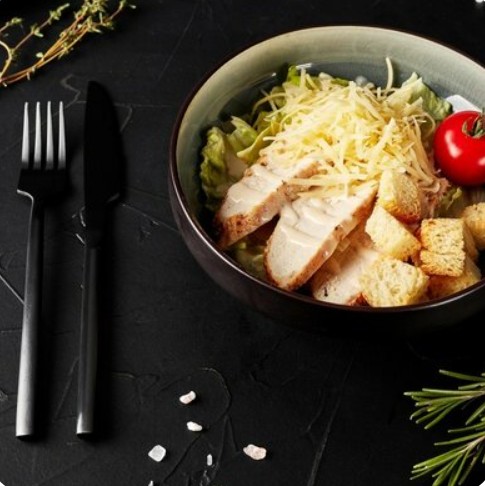 Цезарь с курицей