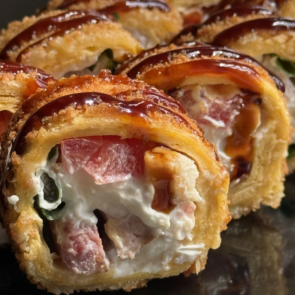 Темпурная тортилья с беконом и курицей