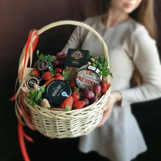 Съедобная корзина в подарок