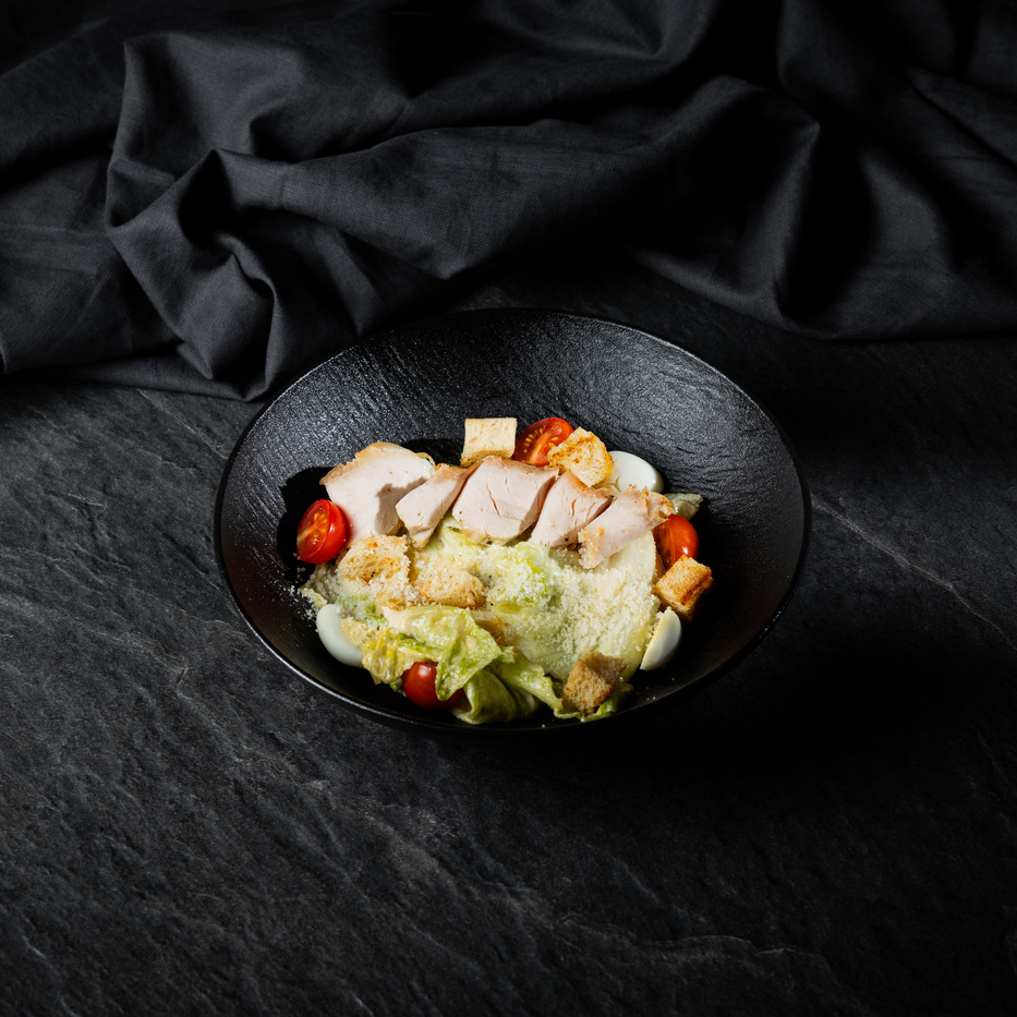 Цезарь с курицей