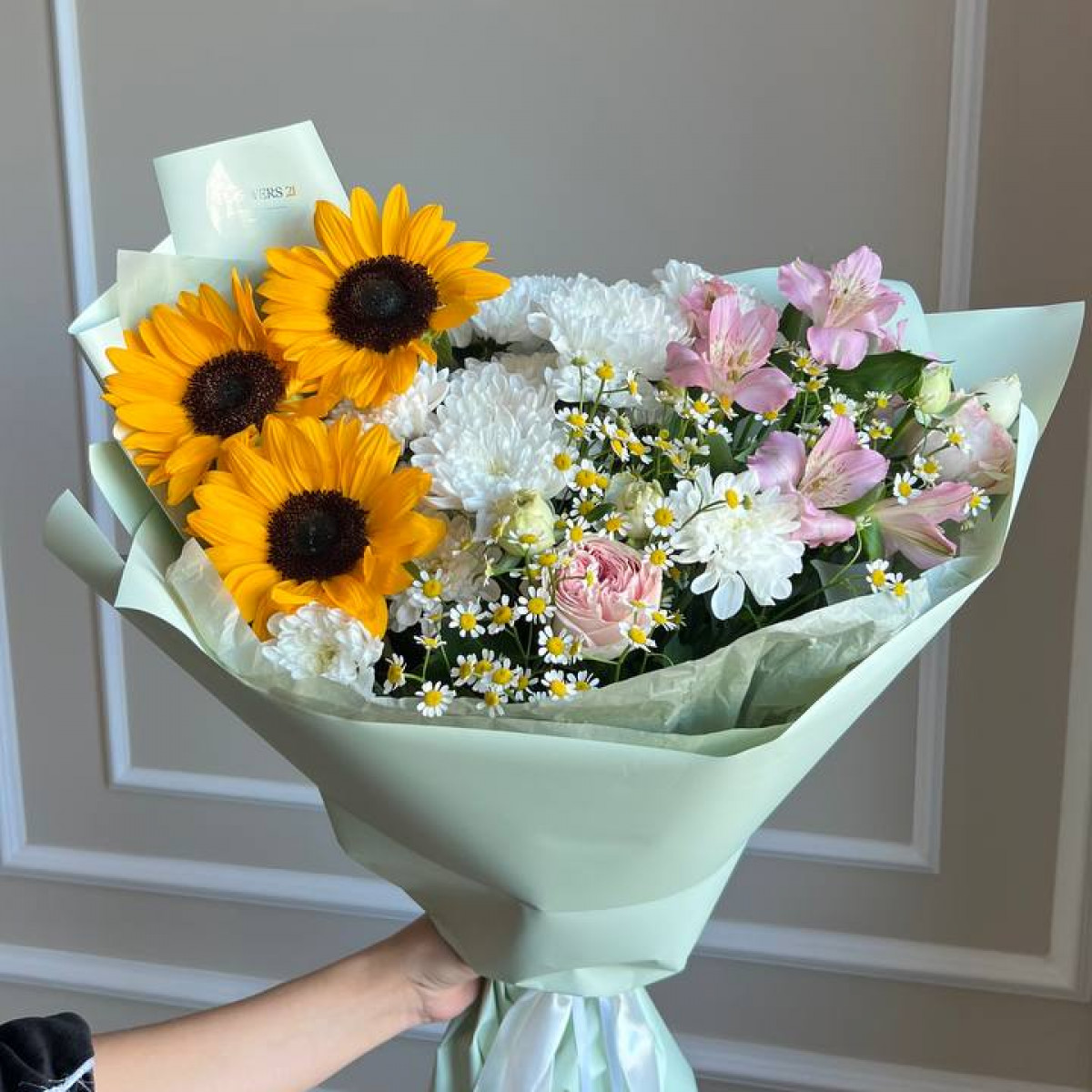 Авторский букет (предзаказ) 285