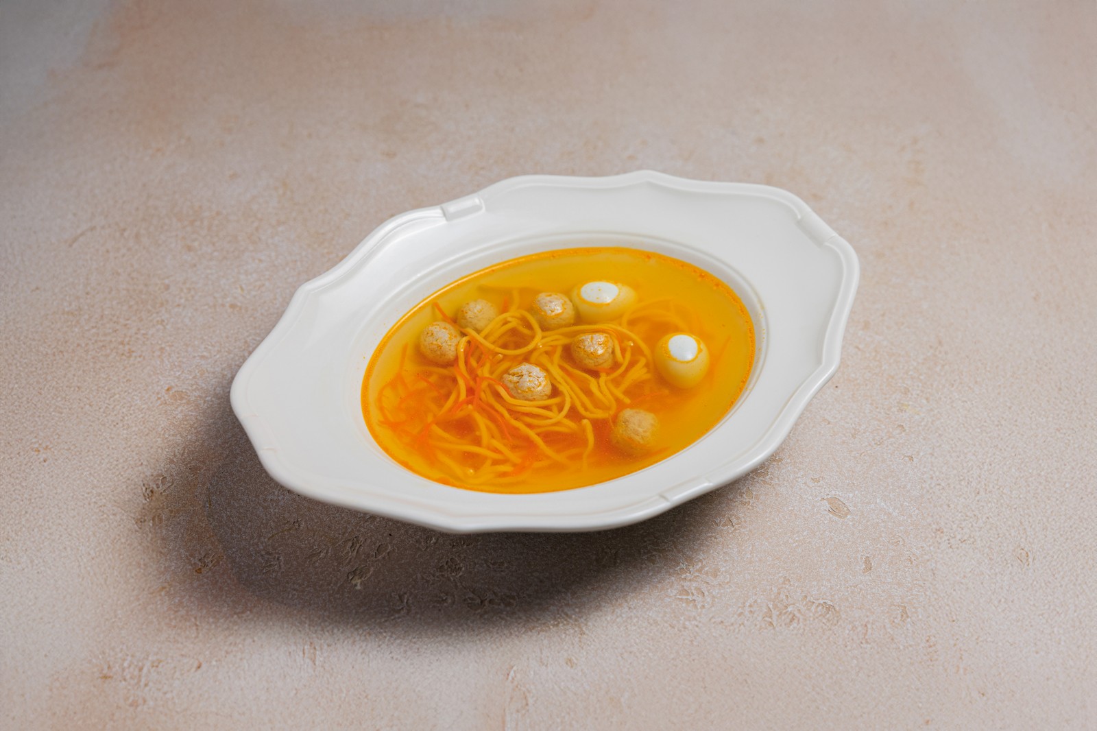 Лапша с фрикадельками