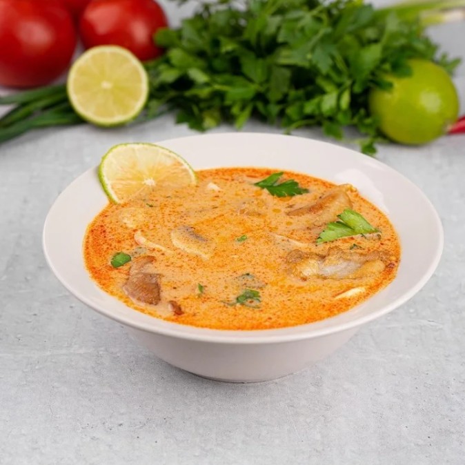 Том ям с КУРИЦЕЙ