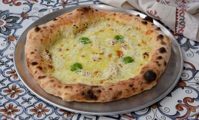 Пицца Четыре Сыра